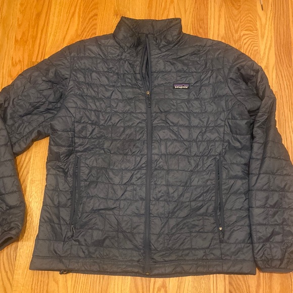Patagonia Other - patagonia mens nano puff jacket - size XL